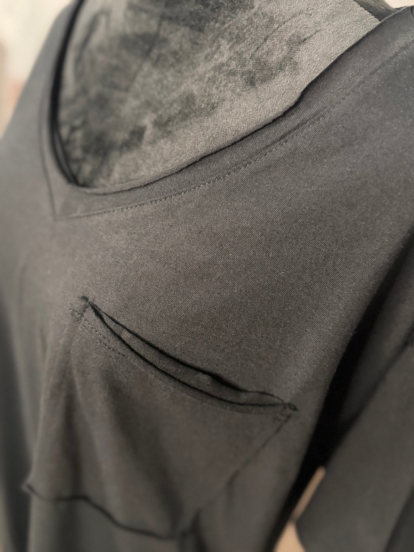 Oversized pocket tee