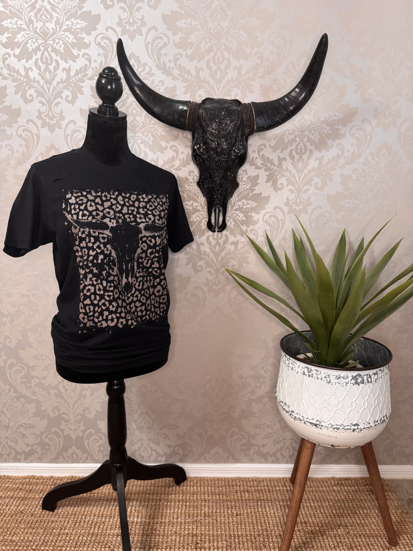 Skull Distressed Oversized Tee