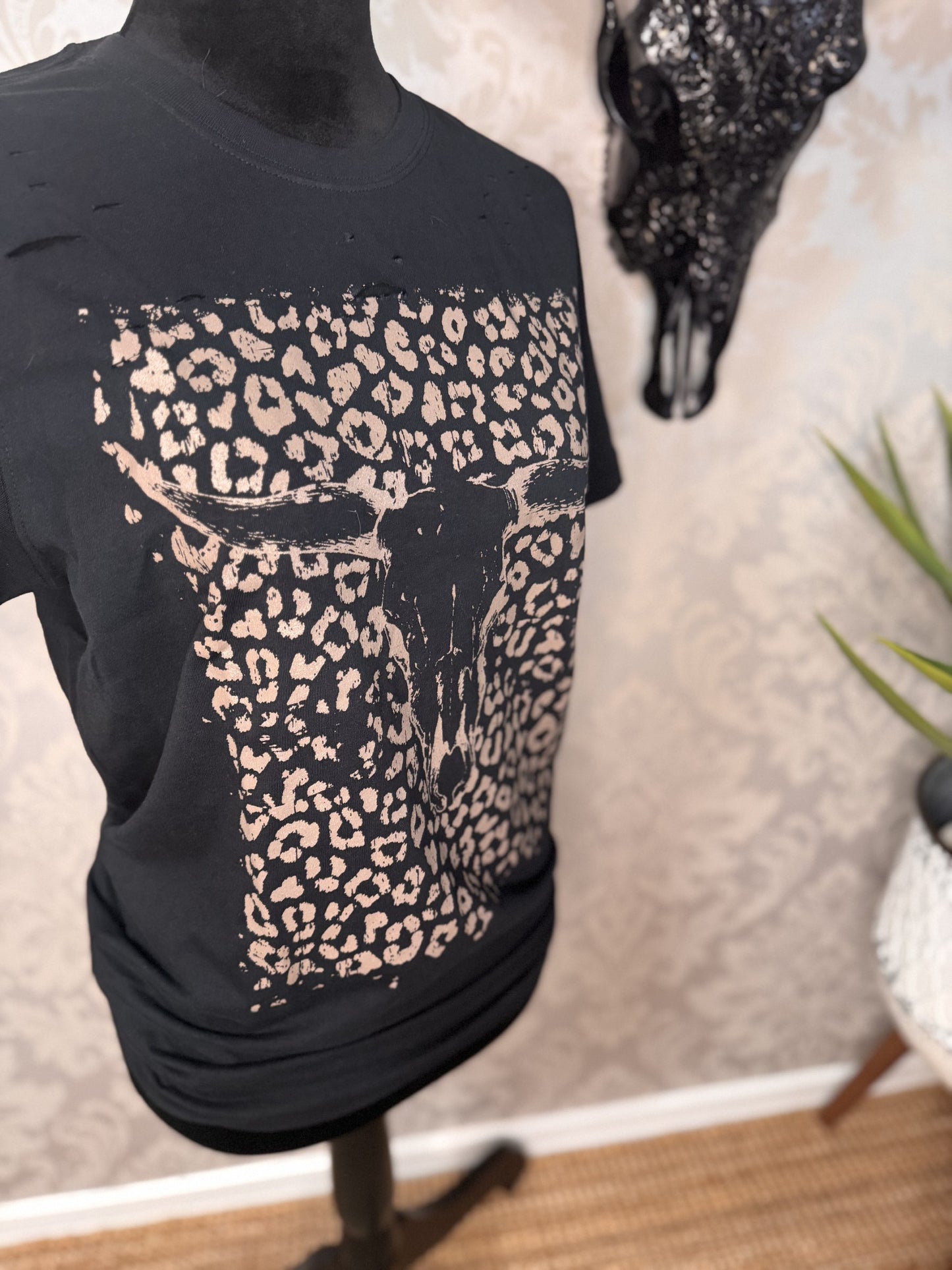 Skull Distressed Oversized Tee