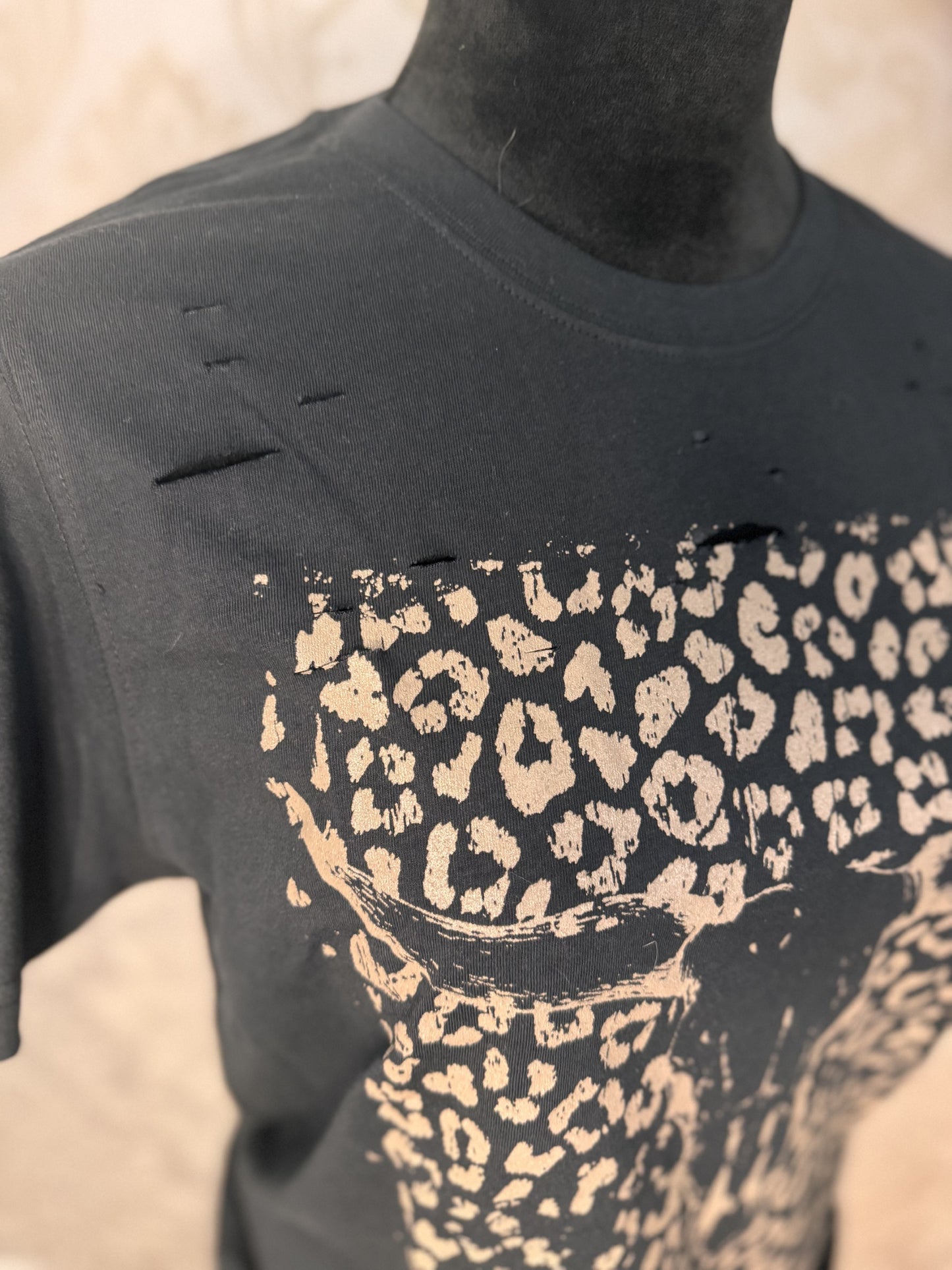 Skull Distressed Oversized Tee