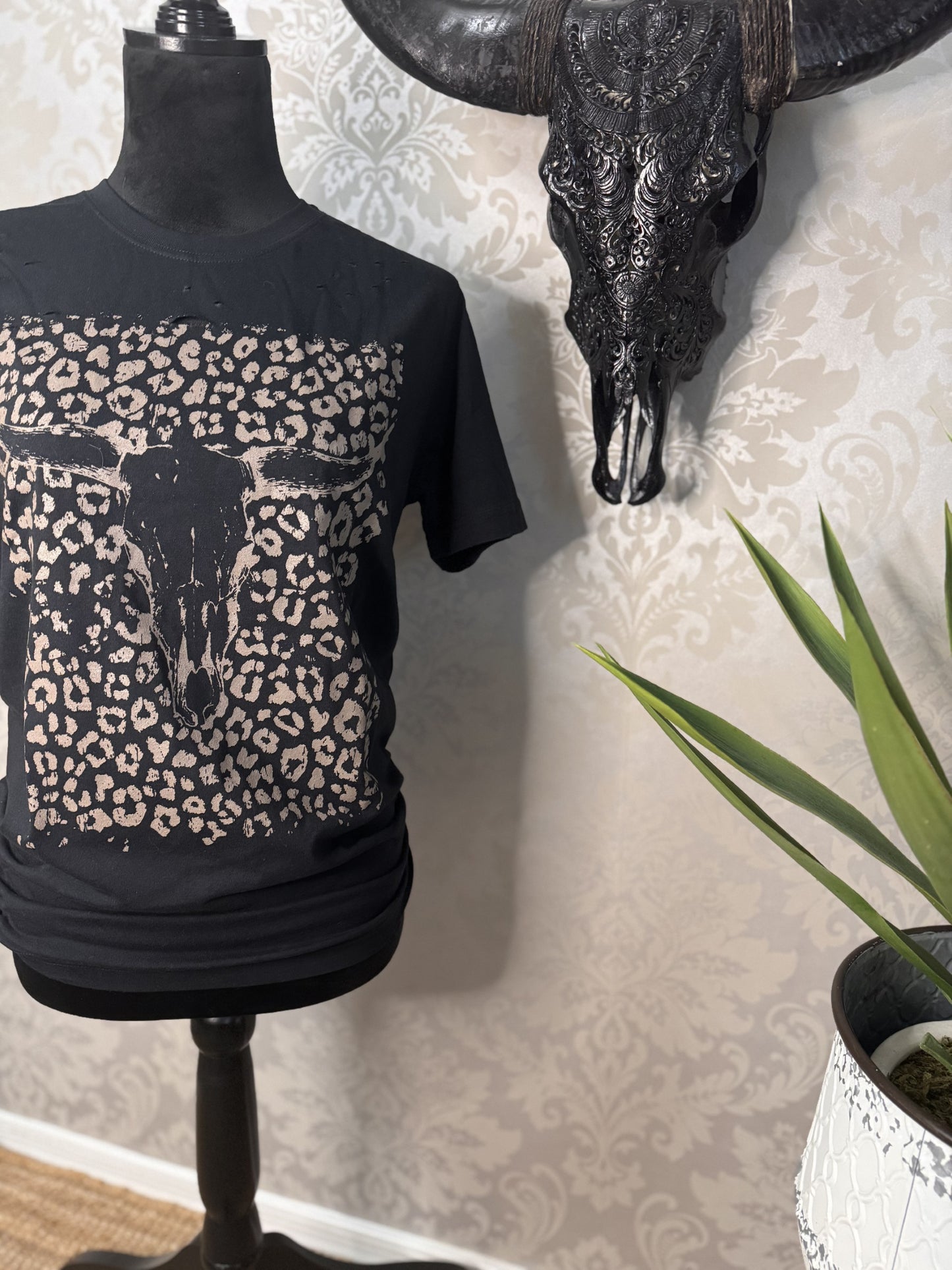 Skull Distressed Oversized Tee